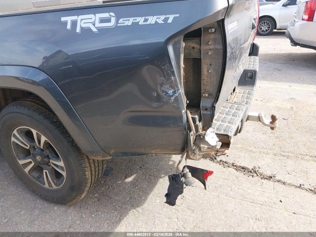 2019 TOYOTA TACOMA 5TFAZ5CN3KX082072 Photo 5