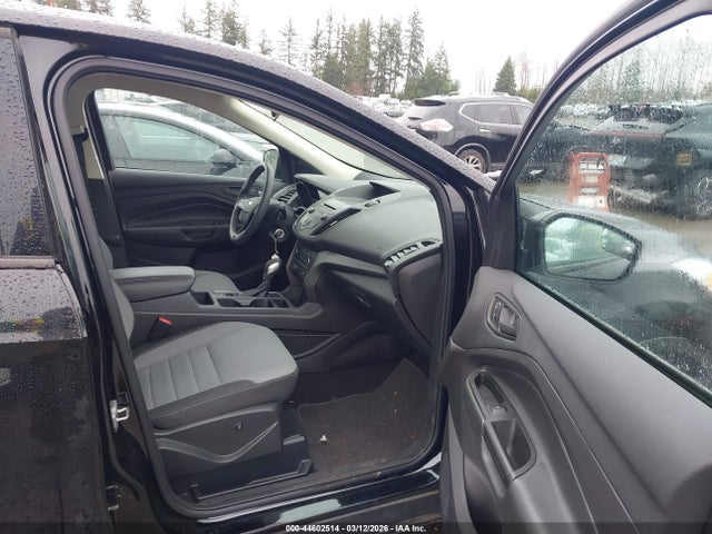 1FMCU0F71HUE16905 Ford ESCAPE S