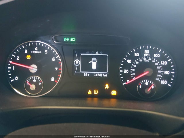 5XYPG4A55GG015058 KIA Sorento 3.3l Lx
