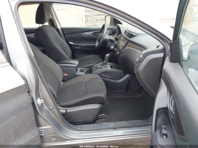 2017 Nissan Rogue Sport S მანქანა იყიდება აუქციონზე, vin: JN1BJ1CR9HW144437, აუქციონის ნომერი: 44602523