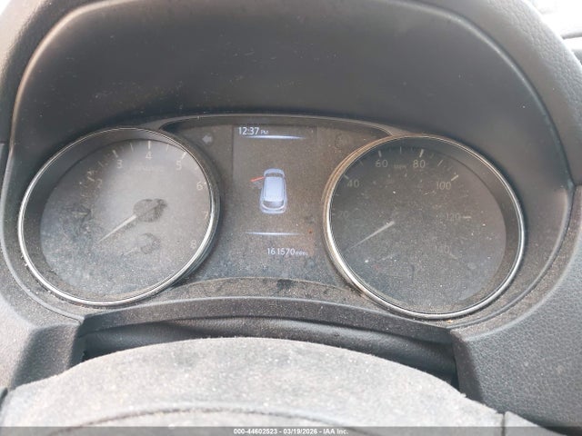 2017 Nissan Rogue Sport S მანქანა იყიდება აუქციონზე, vin: JN1BJ1CR9HW144437, აუქციონის ნომერი: 44602523