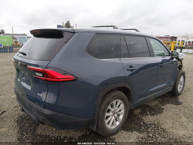 Toyota Grand Highlander Xle 2024 5TDAAAB51RS007274 Image 4