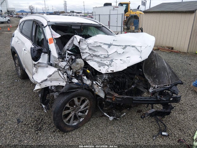 KM8J3CA49KU864891 Hyundai Tucson Value