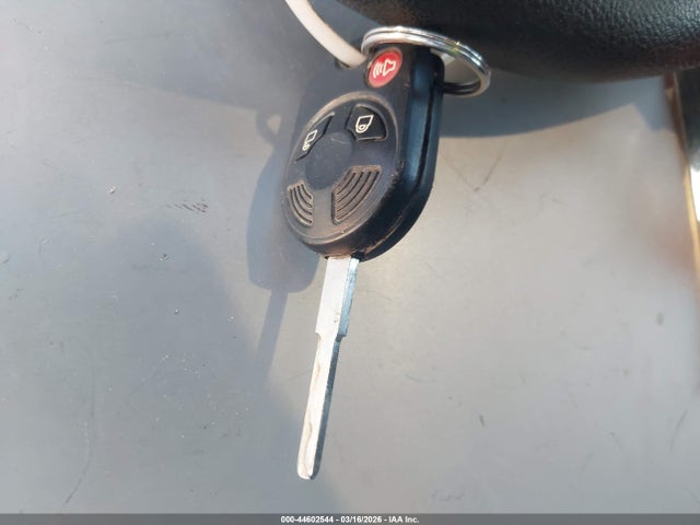 1FMCU0GD9JUA43087 Ford ESCAPE SE