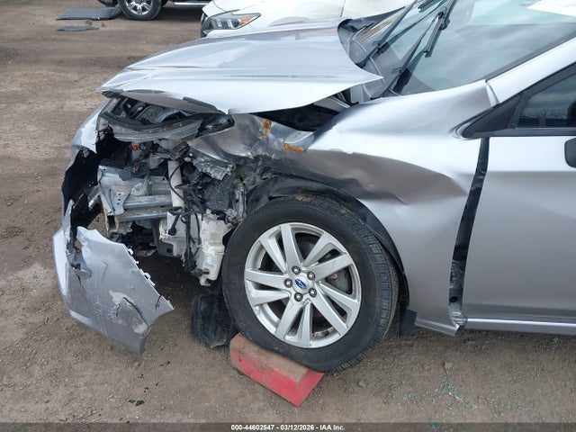 4S3GTAA66J3715427 Subaru Impreza 2.0i