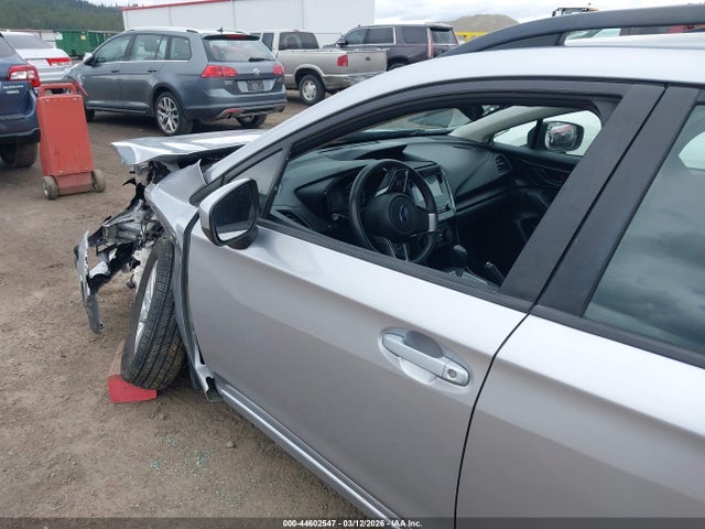 4S3GTAA66J3715427 Subaru Impreza 2.0i