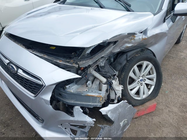 4S3GTAA66J3715427 Subaru Impreza 2.0i