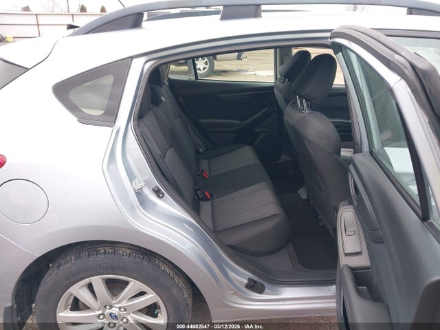 4S3GTAA66J3715427 Subaru Impreza 2.0i