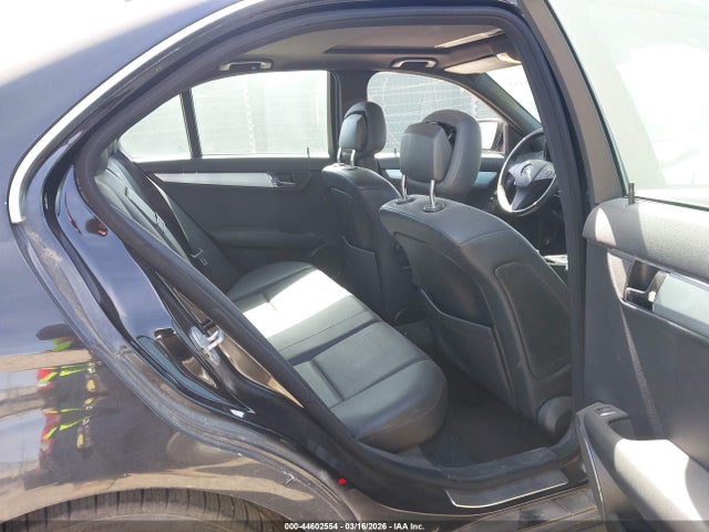 2009 Mercedes-benz C 300 Luxury/sport მანქანა იყიდება აუქციონზე, vin: WDDGF54X89R049947, აუქციონის ნომერი: 44602554