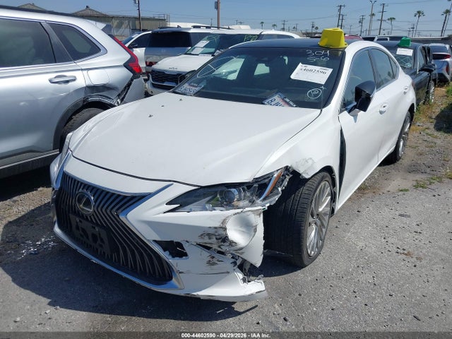 Продажа на аукционе авто 2019 Lexus Es 350 Luxury, vin: JTHBZ1B17K2005194, номер лота: 44602590