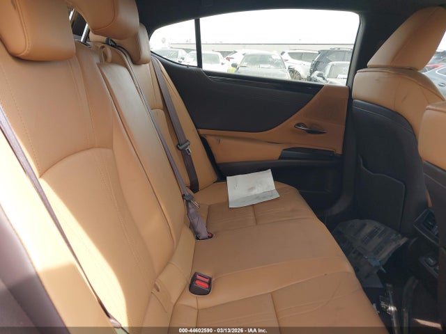 Продажа на аукционе авто 2019 Lexus Es 350 Luxury, vin: JTHBZ1B17K2005194, номер лота: 44602590