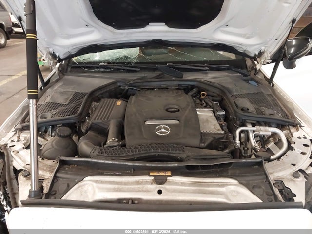 2018 Mercedes-benz C 300 მანქანა იყიდება აუქციონზე, vin: WDDWJ4JB8JF716762, აუქციონის ნომერი: 44602591