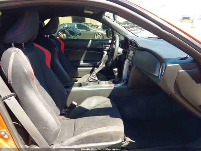 Scion FR-S 2015 JF1ZNAA11F9705180 Image 5