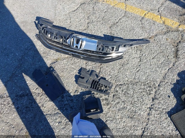 1HGCR2F31HA014268 Honda ACCORD LX