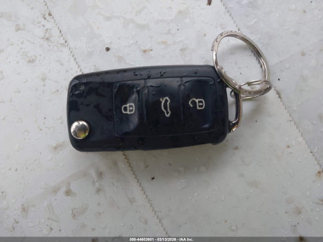 3VW2K7AJ4FM255448 Volkswagen Jetta 2.0l S