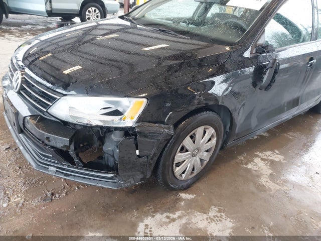 3VW2K7AJ4FM255448 Volkswagen Jetta 2.0l S