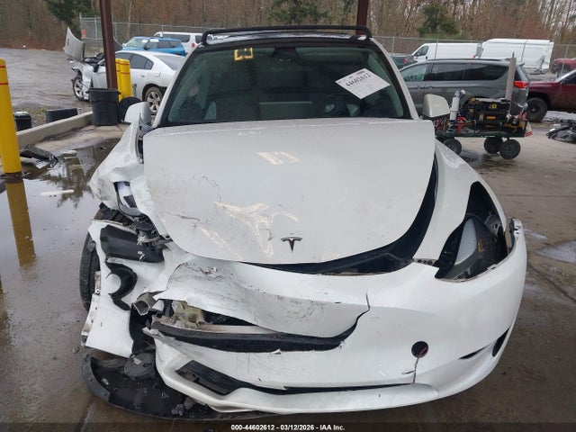 7SAYGDEF1PF688320 Tesla Model Y Performance Dual Motor All-wheel Drive