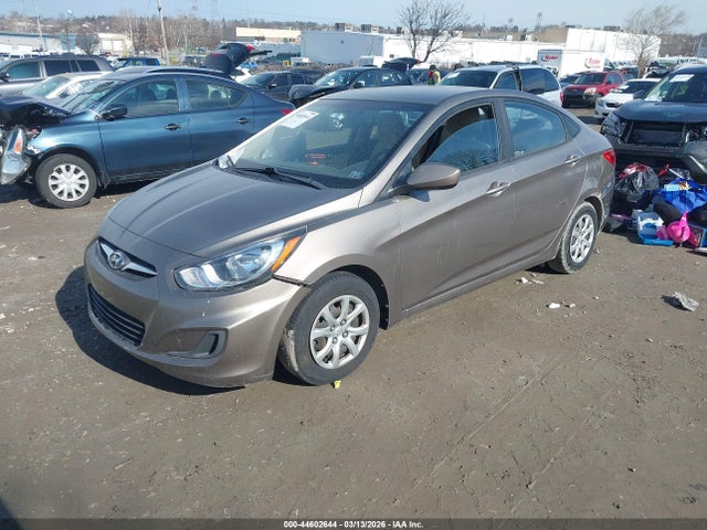Hyundai ACCENT GLS 2014 KMHCT4AE0EU674490 Image 2