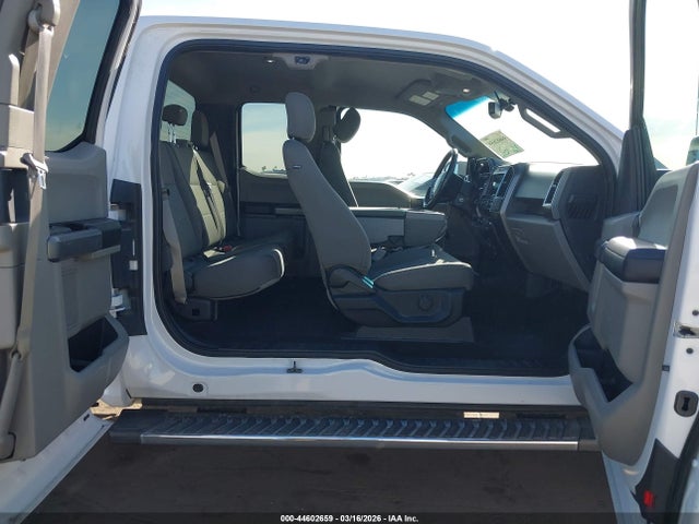 Ford F-150 Xlt 2017 1FTFX1EG3HFB55765 Image 8