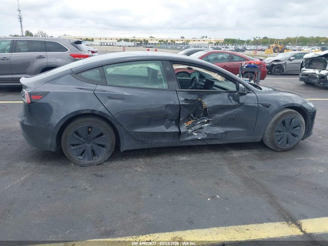 Продажа на аукционе авто 2025 Tesla Model 3, vin: 5YJ3E1EA0SF894267, номер лота: 44602677