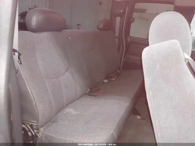 44602680 :رقم المزاد ، 2GTEC19V841127915 vin ، 2004 Gmc Sierra 1500 مزاد بيع