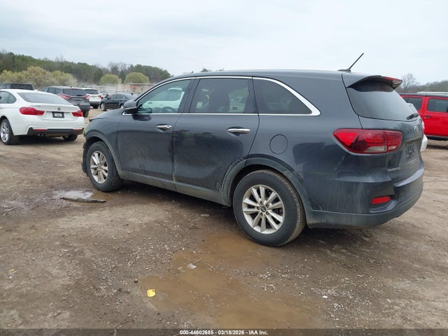 Auction sale of the 2019 Kia Sorento 3.3l Lx, vin: 5XYPG4A58KG481463, lot number: 44602685