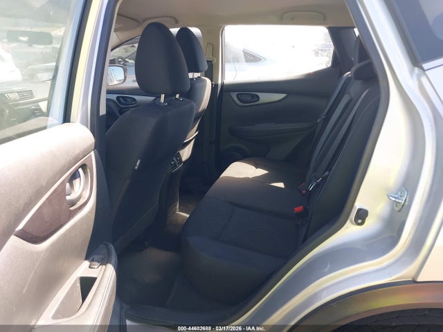 JN1BJ1CPXHW017629 Nissan Rogue Sport S