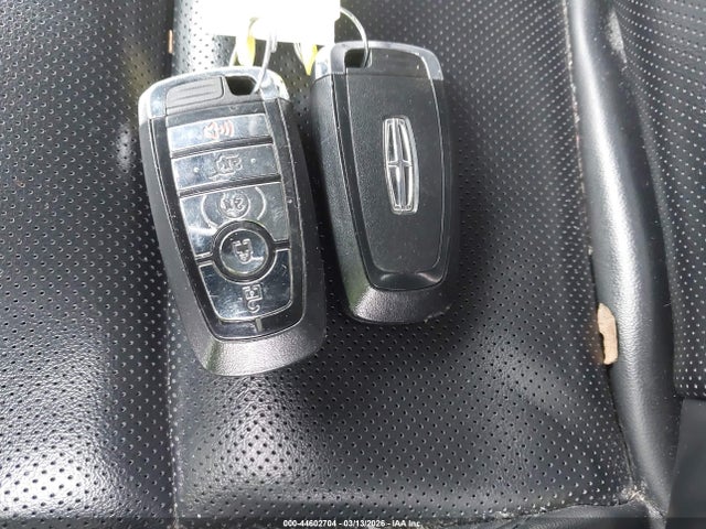 2020 LINCOLN CORSAIR 5LMCJ1C99LUL10857 Photo 10