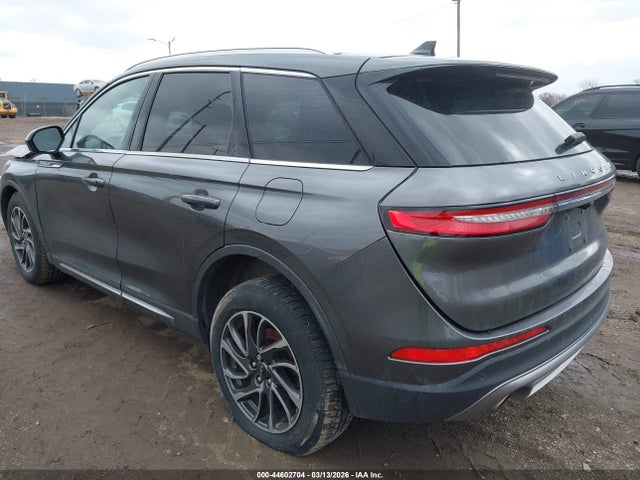 2020 LINCOLN CORSAIR 5LMCJ1C99LUL10857 Photo 2