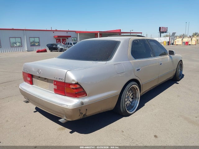 44602741 :رقم المزاد ، JT8BH28F5V0079502 vin ، 1997 Lexus Ls 400 مزاد بيع