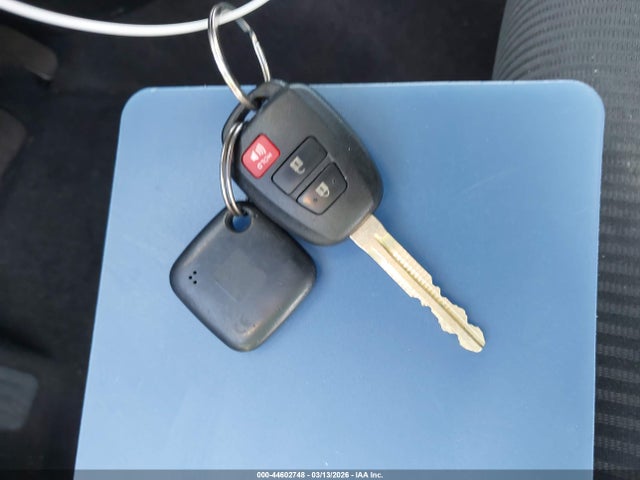 Toyota RAV4 LE 2016 2T3ZFREV2GW280475 Image 11