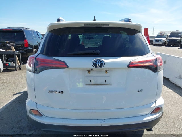Toyota RAV4 LE 2016 2T3ZFREV2GW280475 Image 16