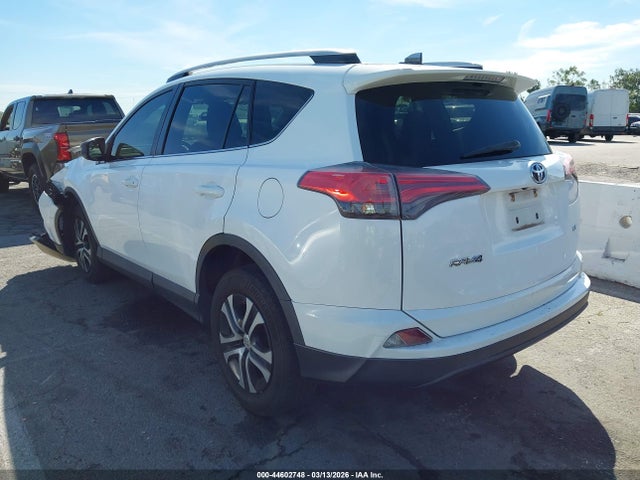 Toyota RAV4 LE 2016 2T3ZFREV2GW280475 Image 3