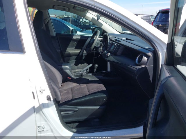 Toyota RAV4 LE 2016 2T3ZFREV2GW280475 Image 5