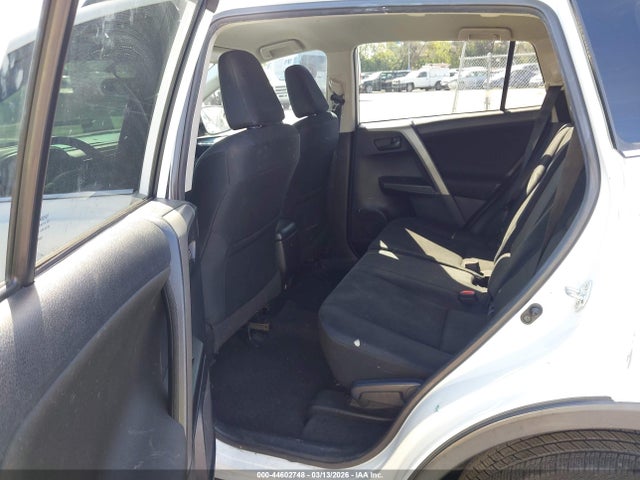 Toyota RAV4 LE 2016 2T3ZFREV2GW280475 Image 8