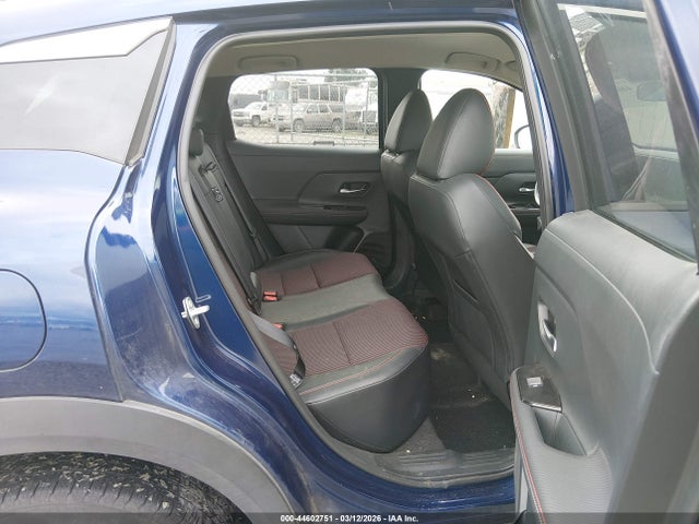 3N8AP6DB9SL326971 Nissan Kicks Sr Intelligent Awd