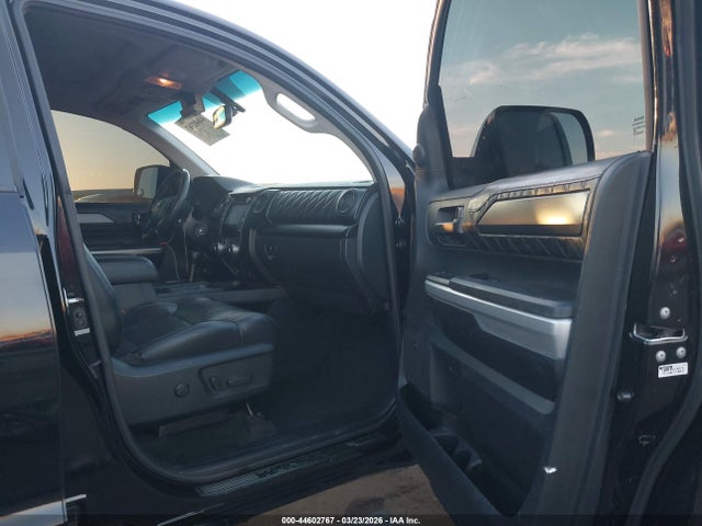 2017 TOYOTA TUNDRA 5TFAW5F13HX587278 Photo 4