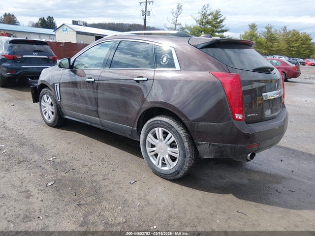 2015 CADILLAC SRX 3GYFNEE31FS554428 Photo 2