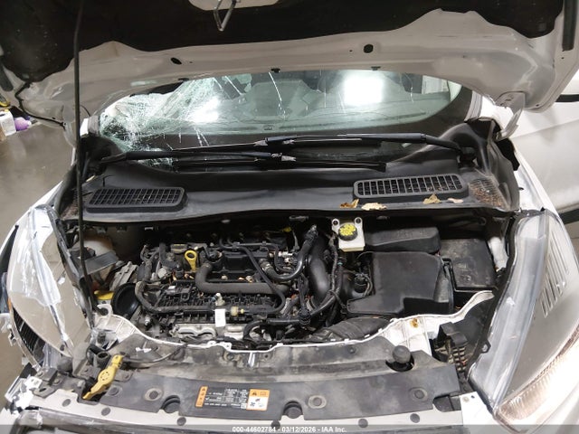 1FMCU9GD9KUB63753 Ford ESCAPE SE