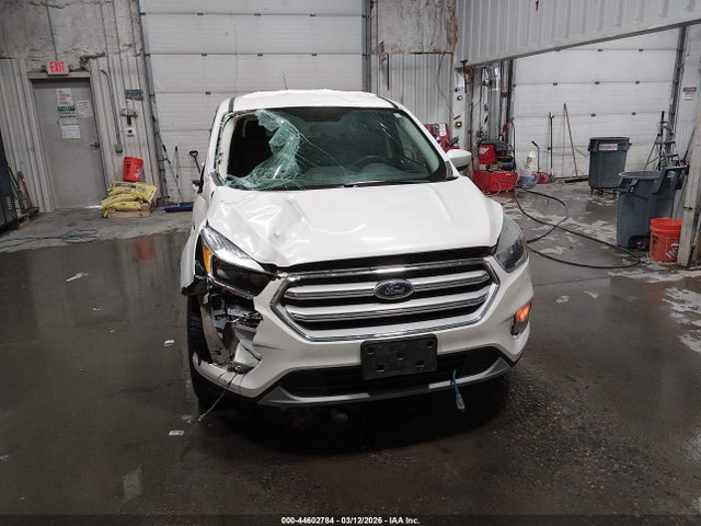 1FMCU9GD9KUB63753 Ford ESCAPE SE