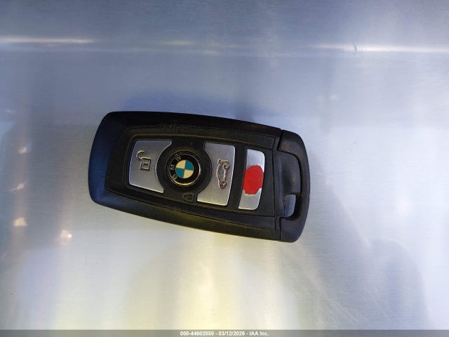 Продажа на аукционе авто 2013 Bmw 528i, vin: WBAXG5C55DD232362, номер лота: 44602850