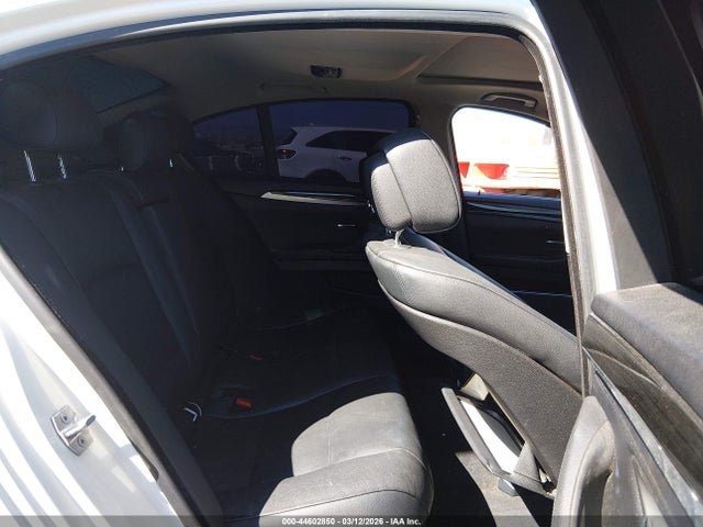 Продажа на аукционе авто 2013 Bmw 528i, vin: WBAXG5C55DD232362, номер лота: 44602850