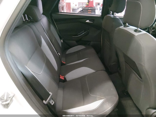 1FADP3L90JL322328 Ford FOCUS ST