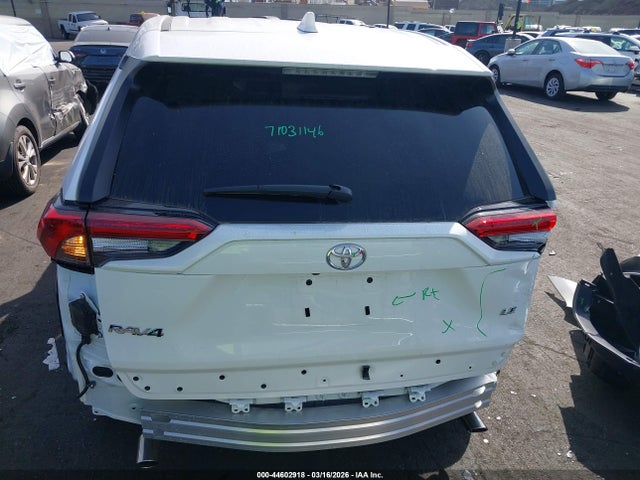 Toyota RAV4 LE 2025 2T3K1RFV0SC352346 Image 17