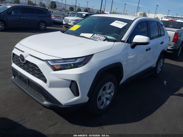 Toyota RAV4 LE 2025 2T3K1RFV0SC352346 Image 2