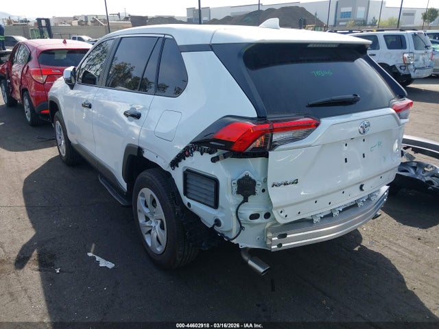 Toyota RAV4 LE 2025 2T3K1RFV0SC352346 Image 3