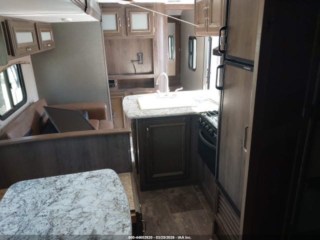 4YDT26724JX416236 Keystone Rv