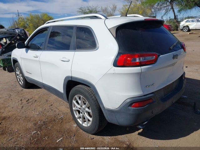 44602952 :رقم المزاد ، 1C4PJMCS4EW219256 vin ، 2014 Jeep Cherokee Latitude مزاد بيع