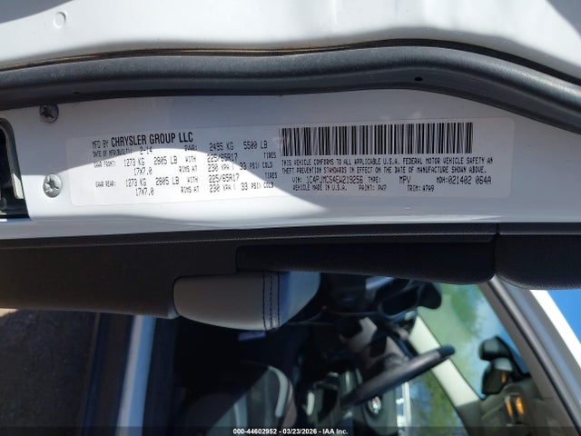44602952 :رقم المزاد ، 1C4PJMCS4EW219256 vin ، 2014 Jeep Cherokee Latitude مزاد بيع