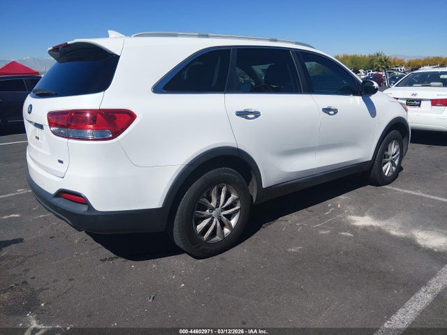 5XYPG4A31GG176893 KIA Sorento 2.4l Lx